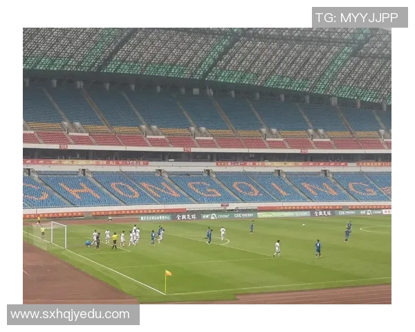 重庆足球队中路突破战术解析与未来发展展望